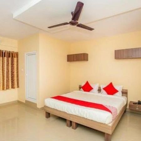Vivid Homes By Wb Inn Bangalore Esterno foto