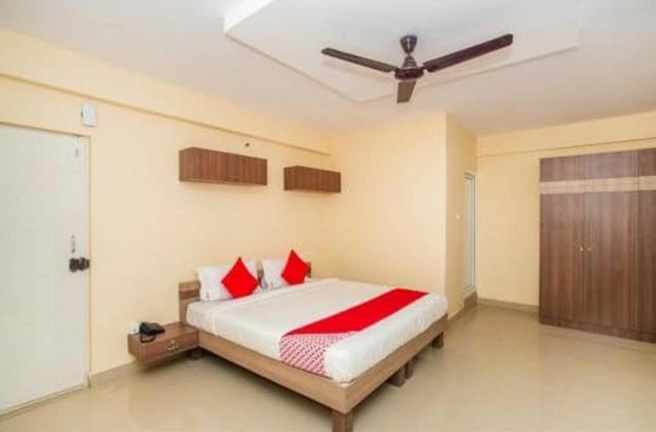 Vivid Homes By Wb Inn Bangalore Esterno foto